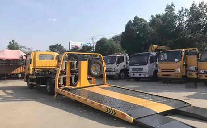 盘山汽车中途维修案例